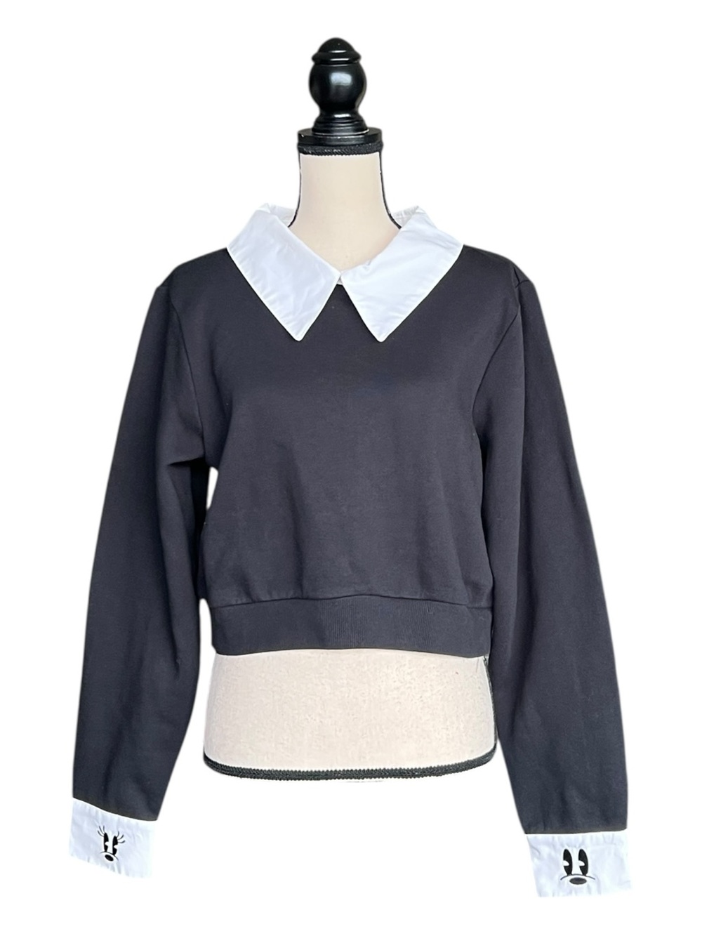 Disney Collab With Eggie Black Lovers Eye Sweatshirt with White Collar Size L